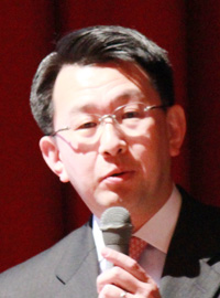 横手幸太郎 氏